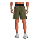 Short deportivo azul con cintura elástica negra, bolsillos laterales con cierre y logo de la marca en la pierna izquierda.