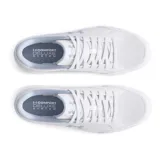 Championes Under Armour UA W Official, color blanco con detalles en naranja.