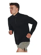 Buzo deportivo negro de manga larga con cierre de un cuarto en el cuello y logo de la marca en el pecho.