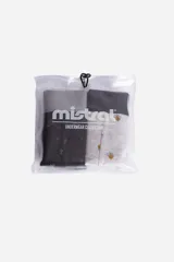 Pack de dos boxers con cintura elastizada, uno color verde militar con estampado de cruces y otro gris con estampado de veleros.