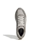 Championes Adidas Eclyptix 2000 color gris con detalles en blanco. Inspirados en modelos clásicos de running de los años 2000, con mediasuela Cloudfoam y capellada de malla y sintético.