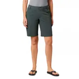 Bermuda cargo color gris oscuro, con tecnología Omni-Wick de secado rápido y protección solar UPF 50.