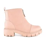 Bota de cuero negra con cierre lateral y suela de goma antideslizante, diseño cómodo y elegante.