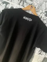 Remera negra con estampado de estilo manga con el personaje Shin Okasaki del anime Nana y la frase "F*ck Boy".