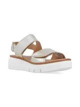 Sandalias plateadas con plataforma negra, tiras anchas con ajuste de velcro y plantilla de cuero.