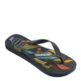 Sandalias Havaianas con base negra y estampado de hojas de colores.