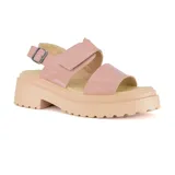 Sandalias negras de cuero sintético con plataforma y hebilla ajustable.