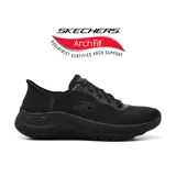 Championes Skechers Slip-ins Arch Fit 2.0 Easy Chic, color negro. Diseñados con tecnología Arch Fit y Heel Pillow, parte superior de malla con refuerzos sintéticos, plantilla extraíble y suela que absorbe los impactos.