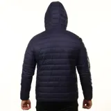 Campera inflada deportiva Diadora para hombre, con capucha y cierre frontal.