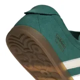 Championes Adidas Gazelle Lo Pro W, color verde con las tres tiras laterales en blanco y suela color caramelo.