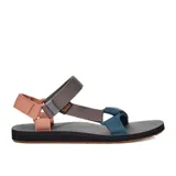 Sandalias con tiras ajustables en tonos gris, naranja y azul, diseño cómodo y práctico.