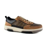 Zapato Hi-Tec Ian de cuero color marrón con detalles en negro.