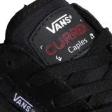 Championes Vans modelo Skate Curren Caples, color negro, con capellada de gamuza y lona, suela de goma y cordones negros.