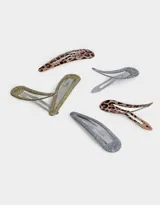 Set de seis hebillas tic tac de metal, dos con estampado animal print de leopardo, dos doradas con glitter y dos plateadas con glitter.