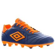 Championes de fútbol 11 Umbro Touch FG, color azul con detalles en naranja.