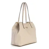 Bolso tipo shopper color crema con textura grabada con el logo de la marca. Tiene doble asa de hombro y logo metálico dorado en el frente.