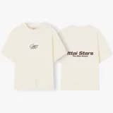 Camiseta amarilla de corte clásico con logo frontal, diseñada para comodidad y estilo en cualquier ocasión.