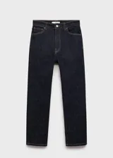 Jeans de tiro alto color azul oscuro, corte slim fit y largo cropped.