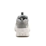 Zapatillas Caterpillar Intruder Lite color gris con suela chunky blanca y cordones blancos.