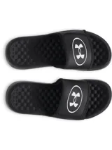 Sandalia tipo slide negra para hombre, con tira ancha ajustable mediante velcro que presenta un logo circular blanco. La plantilla es de espuma viscoelástica para mayor comodidad.