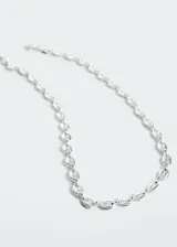Collar de eslabones bañados en plata 925, con cierre de cadena y mosquetón, incluye cadena de extensión de 5 cm.