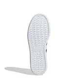 Championes Adidas Urban Barreda T negros con las tres tiras blancas.