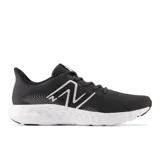 Championes New Balance 411v3, color negro con logo blanco, diseñados para running y actividades diarias.