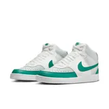 Championes Nike Court Vision Alto de hombre, color blanco con detalles en verde.
