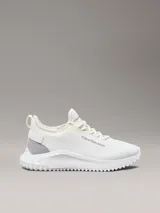 Zapatillas Calvin Klein Jeans modelo Eva Runner, color blanco. Confeccionadas con materiales reciclados, capellada de malla y suela de EVA ultraligera.