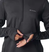 Buzo polar Columbia de mujer, color gris, con media cremallera frontal, cuello alto, mangas largas con orificios para pulgares y bolsillo con cremallera en la manga izquierda.