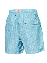Short de baño celeste con estampado de caballitos de mar rosados. Tiene cintura elástica con cordón ajustable, bolsillos laterales y traseros.