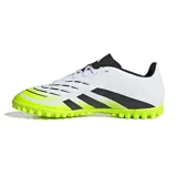 Championes de fútbol Adidas Predator Club Tf, color blanco con detalles en negro y suela verde flúor.