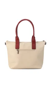Cartera de mano color beige con divisiones y detalles en marrón y blanco. Tiene correa corta, correa larga ajustable, bolsillo trasero y bolsillos internos.