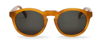 Lentes de sol de acetato color tostado con lentes oscuros.