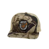 Gorra de béisbol con visera curva, estampado de camuflaje y parche con logo de Rhythm.