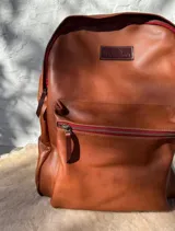 Camel Red Zip