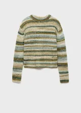 Sweater de punto grueso a rayas horizontales en tonos beige, verde y marrón, con cuello redondo y corte recto.