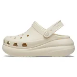 Zueco Crocs modelo Classic Crush, color celeste claro, con plataforma elevada y correa pivotante. Presenta orificios para Jibbitz™ en la parte superior y textura en la banda que rodea la base.