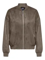 Campera bomber corta color marrón topo, con cuello alto, cierre frontal con cremallera y mangas largas con puños elásticos.