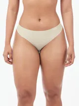 Colaless de microfibra suave con bordes cortados a láser, ideal para usar con ropa ajustada, presenta el logo de Calvin Klein en la cadera.