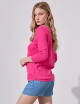 Buzo de algodón color verde con mangas de tres cuartos y cuello redondo, de la marca Ninety.