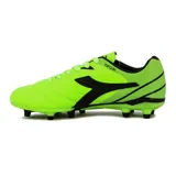 Championes de fútbol Diadora Tifosi Md T, color verde flúor con detalles en negro.