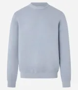 Suéter celeste de punto con textura acanalada horizontal, cuello redondo y mangas largas con puños ajustados.