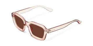 Lentes de sol cuadrados con armazón rosado transparente y lentes marrones polarizadas.