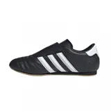Zapatillas Adidas de taekwondo, color negro con las tres tiras blancas y detalles en blanco en el talón.