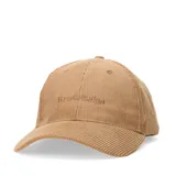 Gorro de pana color tostado con visera y bordado en la parte frontal.