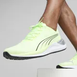 Championes de running Puma Electrify Nitro 3, color verde claro con detalles en negro y plateado.