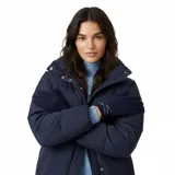 Guantes de tejido suave color azul marino, con un bordado minimalista en hilo claro en el dorso de la mano.