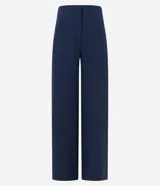 Pantalón wide leg de sastrería color azul marino, con bolsillos delanteros incorporados.