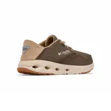 Zapatillas de pesca Columbia modelo Bahama X Relaxed en color marrón, con parte superior de cuero y lona. Presentan tecnología Omni-Shield™ repelente a manchas, cordones elásticos y talón plegable. La entresuela cuenta con orificios de ventilación para drenaje y la suela de goma ofrece tracción en terrenos húmedos.